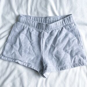 Tna COZY FLEECE BOYFRIEND BASIC 3" SWEATSHORT